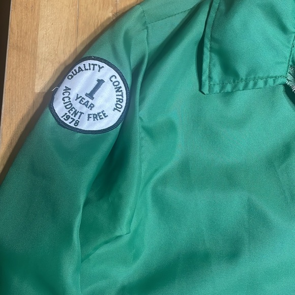 Vintage Avon Sportswear nylon jacket - Picture 3 of 8